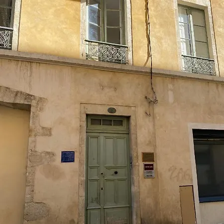 La Halte Des Arenes De De Charme Terracotta * Nîmes