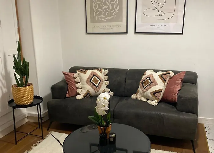 شقة La Halte Des Arenes De De Charme Terracotta *