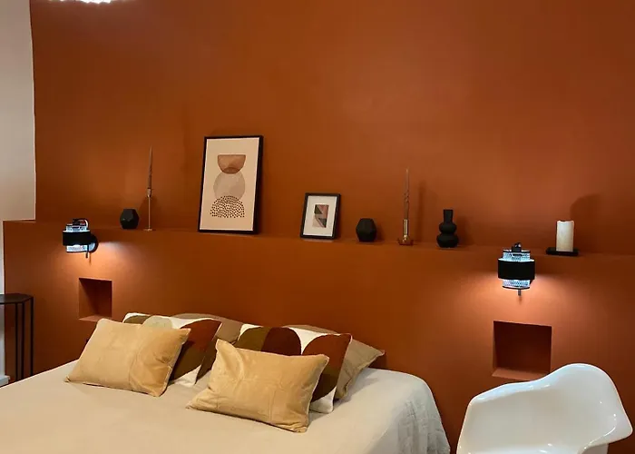 La Halte Des Arènes De De Charme Terracotta Appartement Nîmes